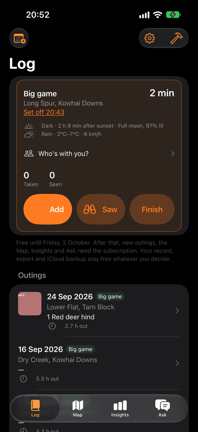 The live outing card: Big game at Long Spur, Kowhai Downs, set off at 20:43; dark, 2 h 9 min after sunset, full moon 97% lit; rain, 2 to 7 degrees, 6 km/h; buttons for Add, Saw and Finish.