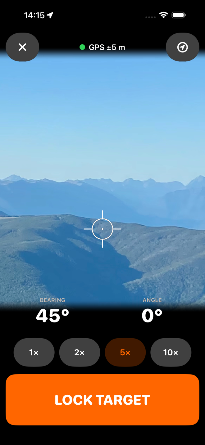 The sight screen at 5x zoom, the far face filling the frame.